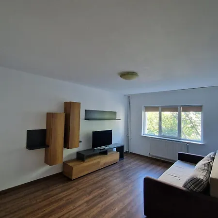 公寓 Apartament Stelian Inel 2 *